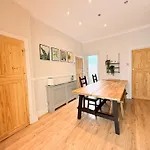 Little Cosy Getaway - York